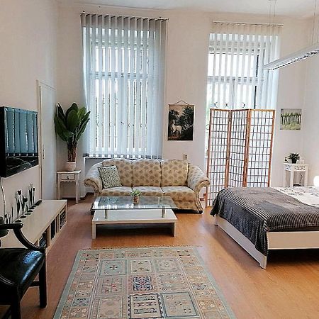 Nr 3 Grosszuegiges Kamin-Zimmer Mit King-Size Bett Im Zentrum Annaberg-Buchholz Luaran gambar