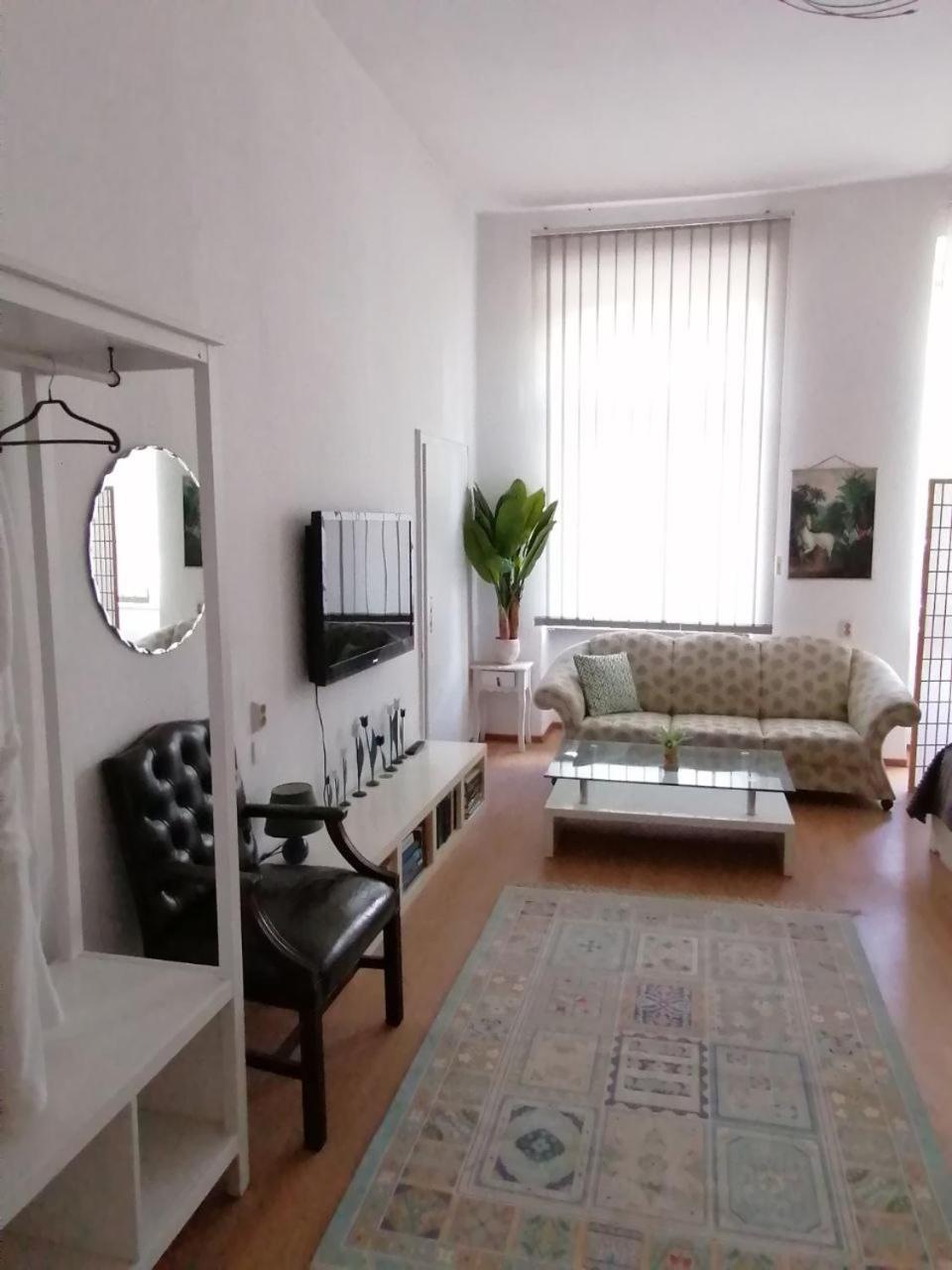 Nr 3 Grosszuegiges Kamin-Zimmer Mit King-Size Bett Im Zentrum Annaberg-Buchholz Luaran gambar